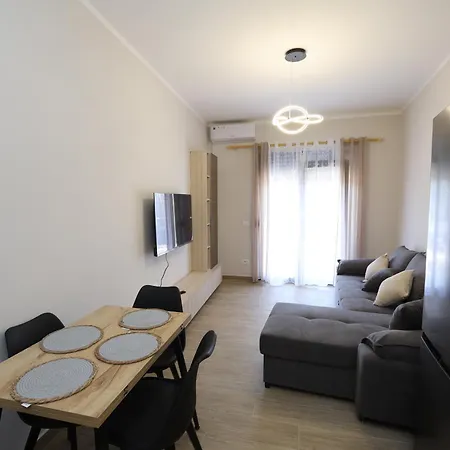 Eon Appartement Golem (Tirana)